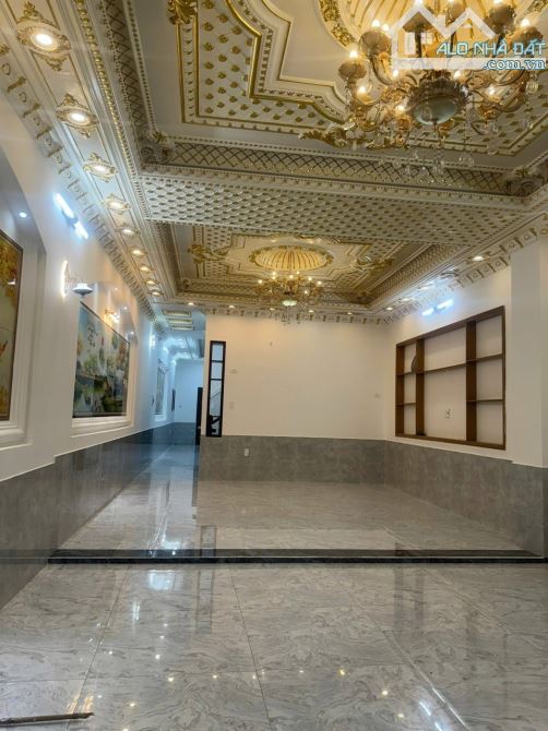 Chuyển nhượng căn nhà 1 trệt 3 lầu, tặng 10 phòng ngủ xịn sò, Tại trung tâm TP Bà Rịa củ - 3