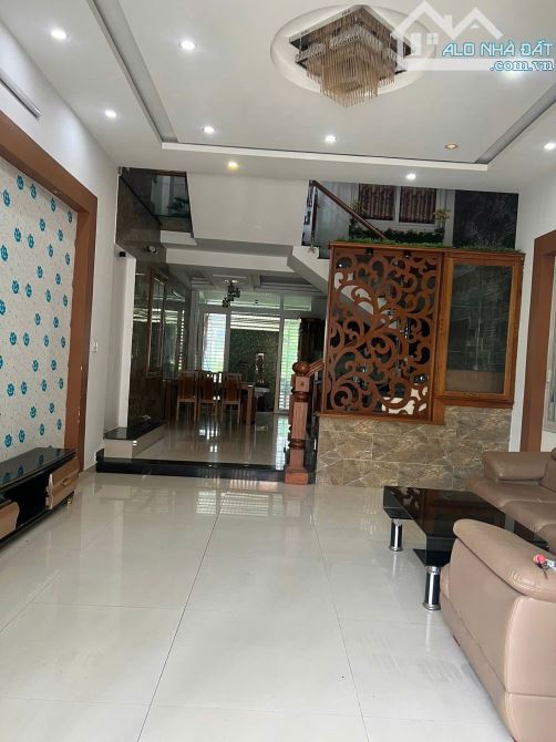 🔴 (NCC) CHO THUÊ NHÀ 3 MÊ GẦN ĐƯỜNG NGUYỄN SINH SẮC - BIỂN NGUYỄN TẤT THÀNH  • Diện tích: - 3