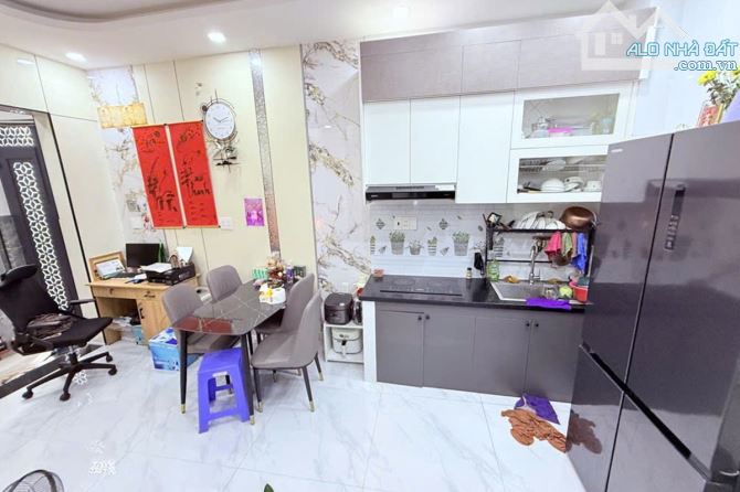 Bán nhà hẻm, Nguyễn Sỹ Sách, Tân Bình, 34 m² (5m x 7m), 2 phòng ngủ - Giá 4.5 tỷ TL - 3