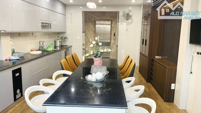 🏠 Bán Siêu Phẩm Tòa Nhà Mặt Đường Phố Đi Bộ Thế Lữ Hồng Bàng View Sông Tam Bạc - 3