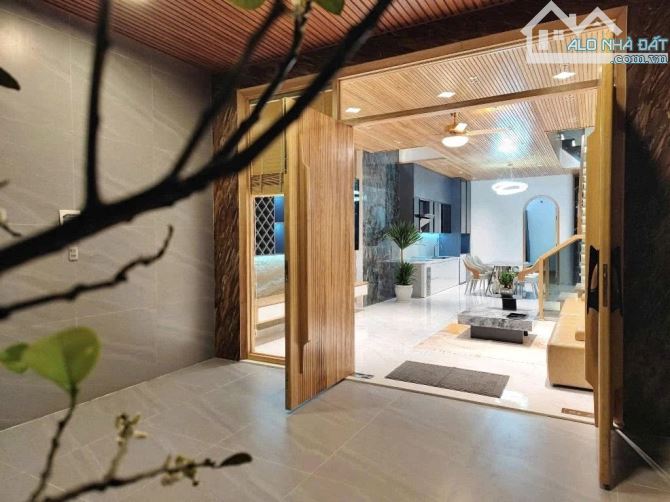 💥SIÊU PHẨM 3 TẦNG, FULL NỘI THẤT, NHÀ MỚI, CHỈ VIỆC SÁCH VALI VÀO Ở - NGUYỄN QUANG DIÊU- - 3