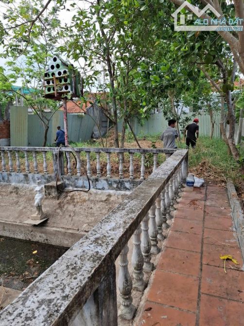 Xuất ngoại bán nhanh nhà vườn 781m2 tại Bến Lức. Giá 4.8 tỷ còn 3.2 tỷ - 3
