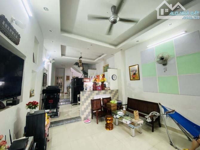 SIÊU PHẨM VỪA Ở VỪA KD CHDV 98M2 - 4 TẦNG HXH NỞ HẬU 6.25M NHỈNH 9 TỶ - 3
