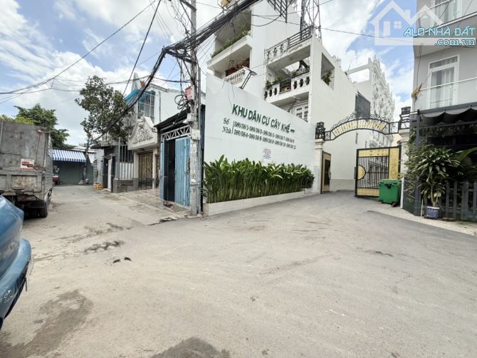 Nhà Nguyễn Văn Khối - HxH - Chỉ 3.99 tỷ - gần MT - sổ A4 - 3