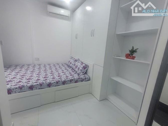 NHÀ NHỎ ĐẸP- NHỈNH HƠN 2,5 TỶ - NỘI THẤT MỚI 100%- NGAY TRUNG TÂM QUẬN GÒ VẤP - 3