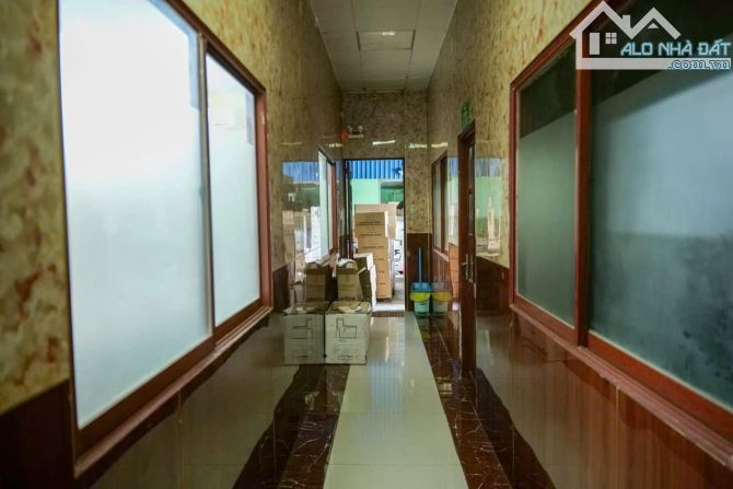 NHÀ XƯỞNG (15x70) 2MT NGÃ TƯ CẦU LỚN, HÓC MÔN GIÁ 19 TỶ - 3