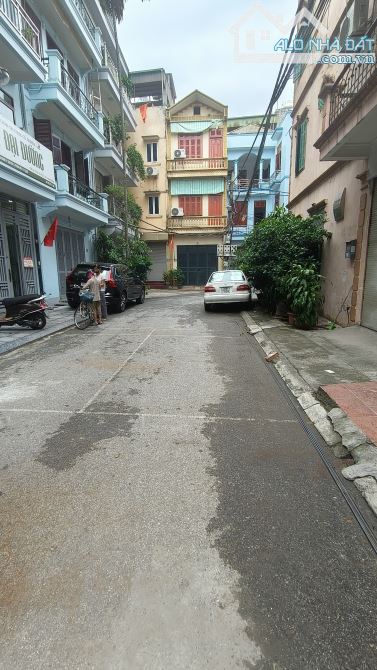 Nhà phố 65m2 6 tầng xây mới có thang máy Ngã Tư Sở - 3