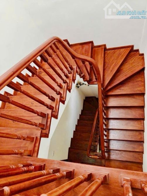 Siêu phẩm Minh Khai Diện tích rộng full nội thất sịn 57m2 giá 10 tỷ. - 3