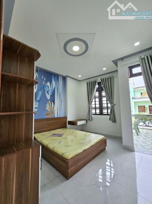 Nhà đẹp mới xây đường Hương Lộ 2.Xe hơi vào nhà ngủ. 4mX12m. 3 tầng. Chỉ 5.95 tỷ - 3