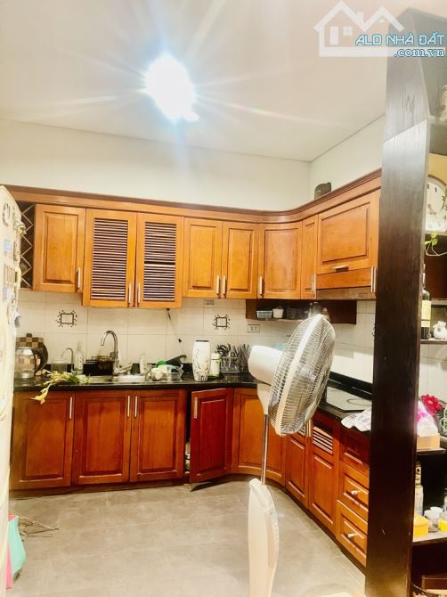 Bán CHCC A5 3N, 2Wc, Nguyễn Cảnh Dị, Hoàng Mai, 123m2, 6.98 tỷ(CTL) - 3