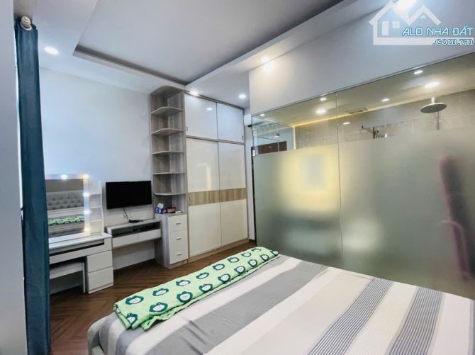 LÔ GÓC, GIÁ RẺ, 2 TẦNG, SHR, FULL NỘI THẤT, TRẦN XUÂN SOẠN, QUẬN 7. NHỈNH 100TR/M2 - 3