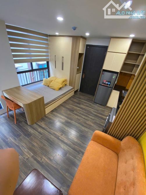 SIÊU PHẨM CHDV CẦU GIẤY - Ô TÔ TRÁNH - 9 TẦNG CÓ HẦM - THANG MÁY - DT102m2xMT10m - 3