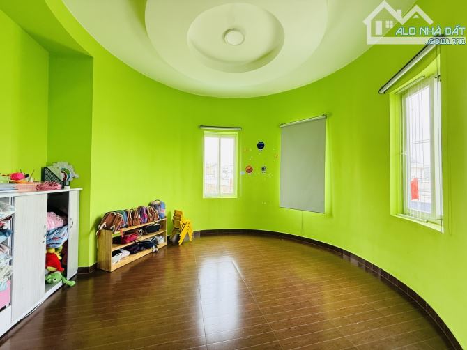 BIỆT THỰ ĐĂNG CẤP- SANG TRỌNG- 432M2 -4 TẦNG-TẶNG NỘI THẤT XỊN - 3
