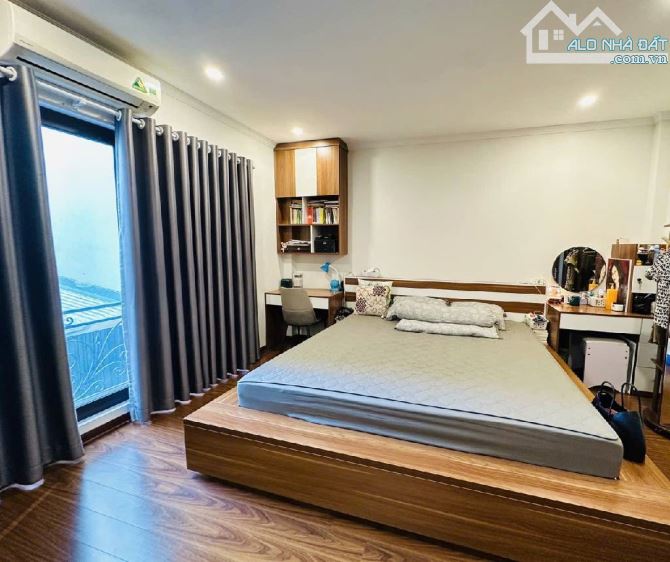 THẠCH BÀN - NHÀ MỚI ĐẸP CHẤT - NỘI THẤT XỊN XÒ  2 THOÁNG, KHU VỰC HIẾM NHÀ BÁN.. - 3