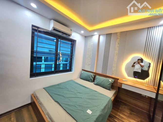 Cực phẩm Khương Đình 50m2*5T, lô góc 2 thoáng, gần ô tô, full nội thất xịn sò, chỉ 8.6 tỷ - 3