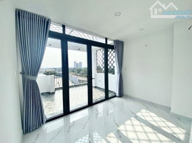 CHỈ 8.5 TỶ  CÓ NGAY NHÀ MỚI 5 TẦNG SIÊU ĐẸP, FULL NỘI THẤT, GẦN MT TỈNH LỘ 10 - 3