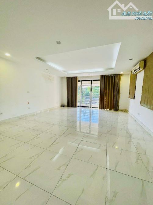 Mặt Phố An Dương Vương - Diện tích 110m2, 4 Tầng , 1 Hầm , Kinh Doanh Vỉa Hè , Giá Đầu Tư - 3