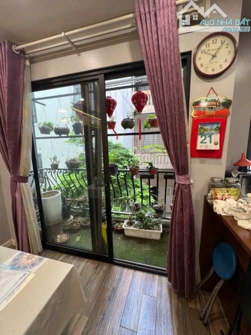Bán nhà Phố Pháo Đài Láng, mặt tiền 5M, Cách đường Ô tô 20M - 3