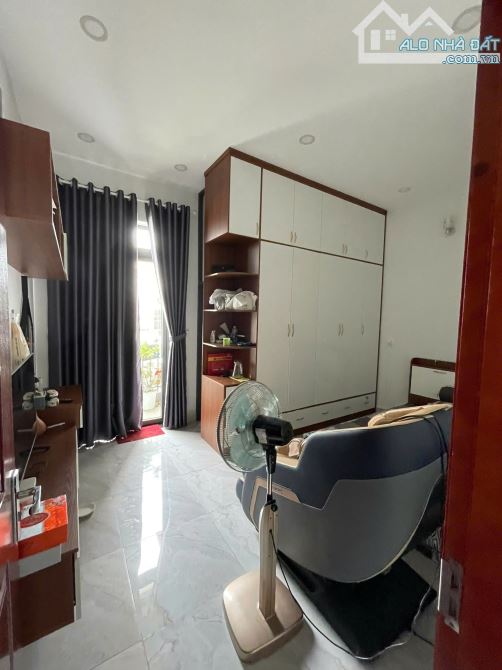 Cho Thuê Nhà Ở Đẹp, Mặt Tiền KD Sát Nguyễn Sơn, Chỉ 14TR - 3