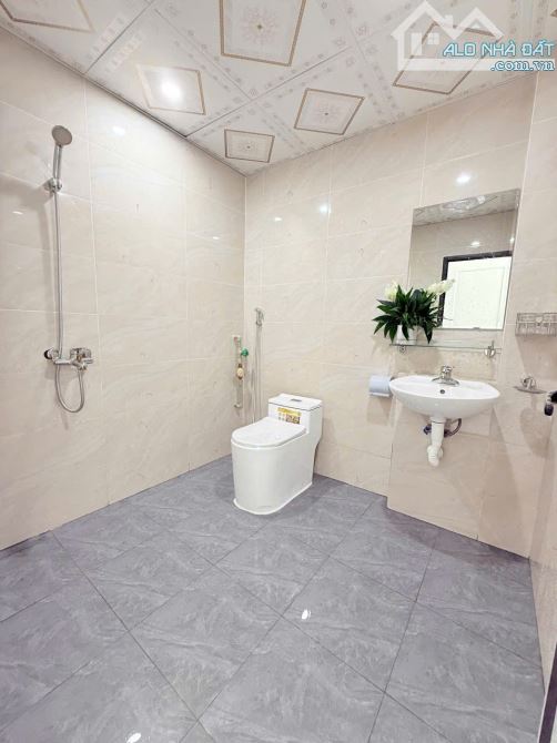 Cho Thuê CCMN 264 Định Công Hoàng Mai 30m2 Studio Cửa Sổ Ban Công Thang Máy Ngõ Ba Gác 20P - 3