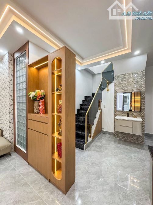 NHÀ 1 TRỆT 1 LẦU GÓC 2 MẶT TIỀN FULL NỘI THẤT HẺM 70 ĐƯỜNG TRẦN HƯNG ĐẠO - P. NINH KIỀU - - 3