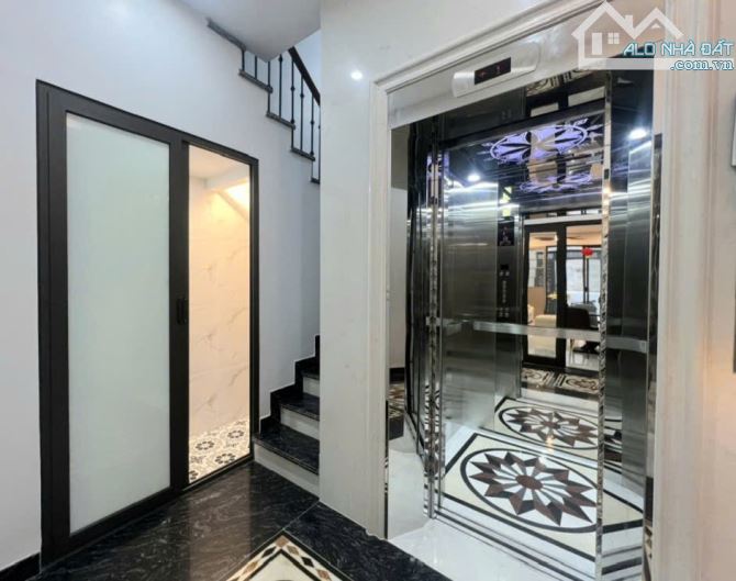 BÁN NHÀ HỒNG TIẾN LONG BIÊN, TẶNG NỘI THẤT CHẤT, THANG MÁY, GẦN PHỐ 56M2, 11.X TỶ - 3