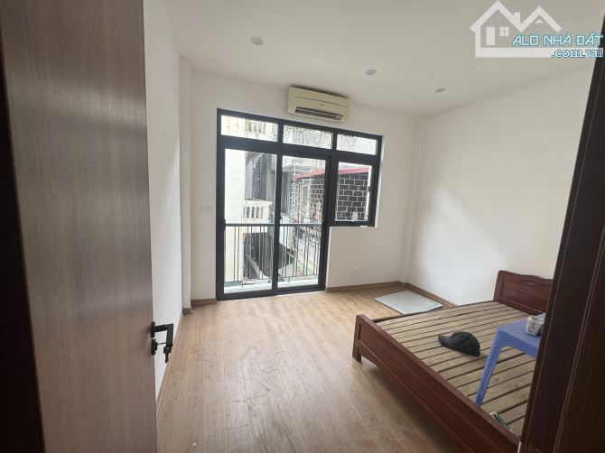 HOÀNG MAI, QUẬN HOÀNG MAI, 40M2,5 TẦNG, 30M RA ĐƯỜNG Ô TÔ TRÁNH, NHÀ ĐẸP Ở LUÔN, AN SINH Đ - 3