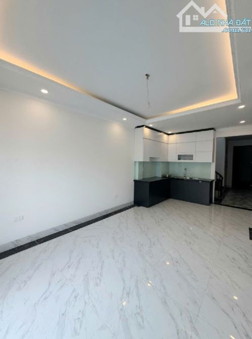 AI NHANH HƠN. BÁN NHÀ NGỌC LÂM, THANG MÁY, GẦN PHỐ, DT RỘNG 59M2, 6T, 11.X TỶ - 3