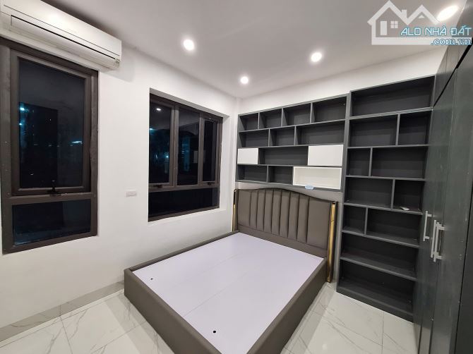 CHÍNH CHỦ GỬI BÁN NHÀ 3 TẦNG FULL NỘI THẤT CHỈ SÁCH VALY VÀO Ở - 3