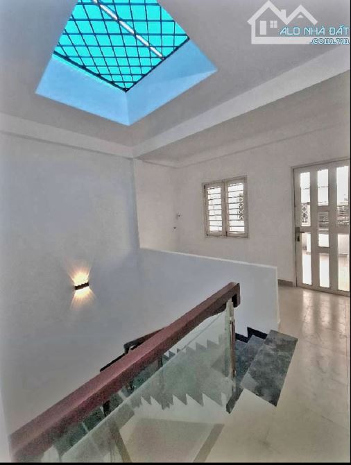 Bán nhà ( 4 X 20 ) 4 tầng đúc mới đẹp vào ở ngay, hẻm 4m giá 6,6 tỷ. - 4