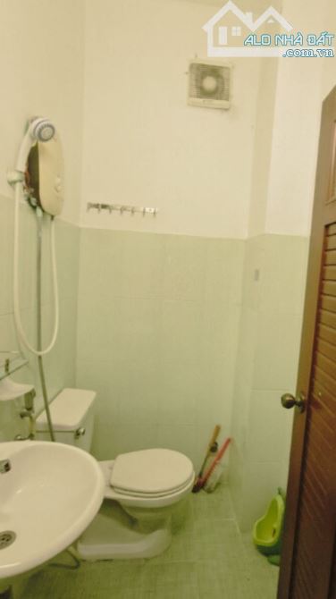 🏠 BÁN NHÀ BA VÌ, P.15, Q.10 - CX BẮC HẢI, NỞ HẬU - 8.X TỶ. - 4