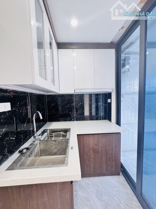 TẬP THỂ – 3 NGỦ – 2 WC – NHÀ ĐẸP Ở LUÔN – Ô TÔ ĐỖ – 48m² (thực tế 80m²) – GIÁ 4.2 TỶ - 4
