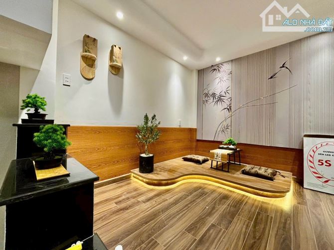 PHAN TÂY HỒ P7 PHÚ NHUẬN - 46 m2- 4 TẦNG - 5 pn - 7,58 tỷ - 4