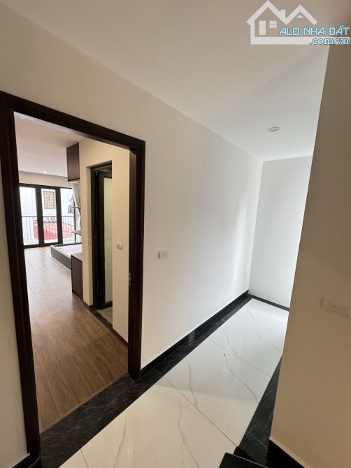 Bán căn 48m Bồ Đề , ô tô 7 chỗ vào nhà , dân xây kiên cố , ngõ thông chỉ hơn 11 tỷ - 4