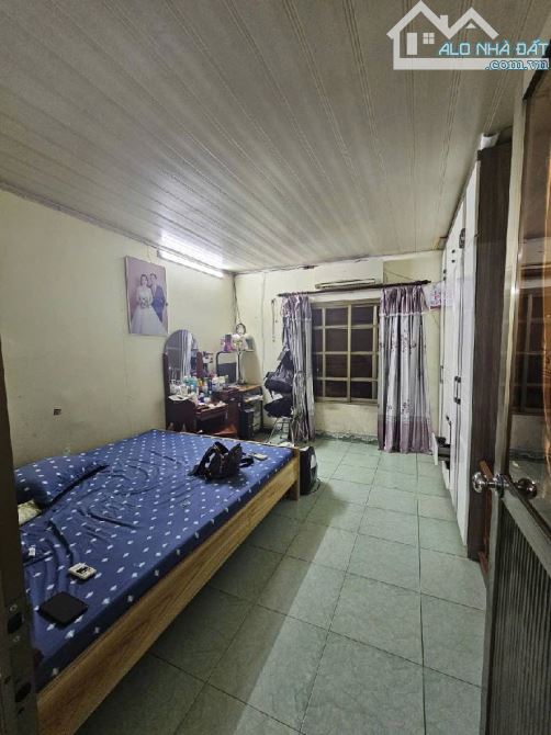 BÁN TẬP THỂ THANH XUÂN NAM – SỔ ĐỎ 51.6M², THỰC TẾ 108M² – GIÁ 6.2 TỶ - 4