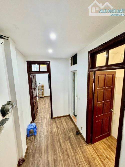 Đường Láng, 40m, 3ngủ, Lô góc, Ngõ ba gác, Nhà đẹp ở ngay, Sổ chính chủ giao dịch ngay - 4