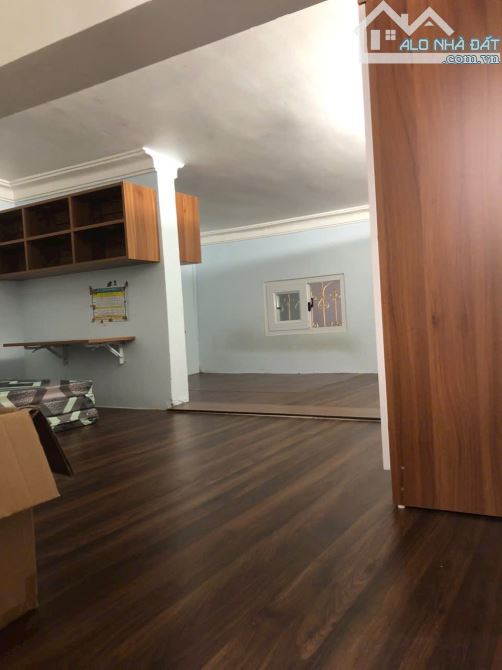 Chính chủ cần bán căn tập thể dệt Ao Sen - 4