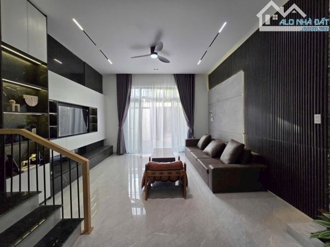 Bán nhà đẹp 3 tầng đường Thanh Lương 9- Full nội thất Vô ở liêng - 4