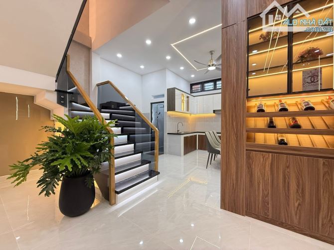 GIÁ TỐT KHU QUẬN 10 - HẠ GIÁ CÒN 5,76TỶ ĐƯỜNG TAM ĐẢO, NGAY KHU CƯ XÁ BẮC HẢI. SỔ CHUẨN - 4