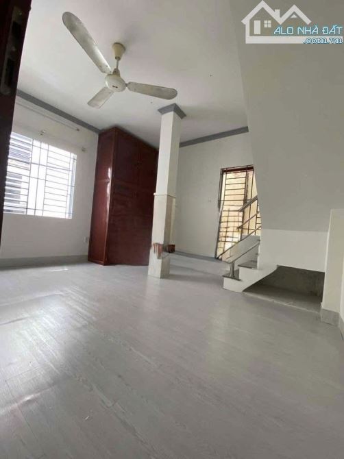 Cần cho thuê nhà nguyên căn 3 tầng 2pn ngay trung tâm Phú Nhuận đi đâu cũng tiện - 4