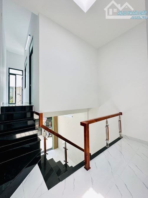 Bán nhà hẻm rộng  can  đuòng tháp đôi - 4