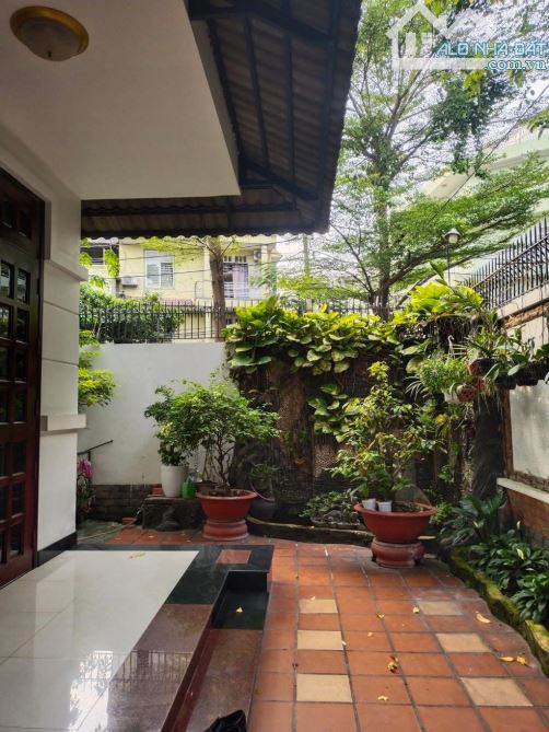 BIỆT THỰ CĂN GÓC 3 MẶT TIỀN KHU VIP PHƯỜNG 17 GÒ VẤP 265M2 3 TẦNG ( 12.8 X 20.8 ) 33 TỶ - 4