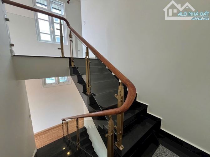 ✨ NHÀ MẶT TIỀN NGUYỄN CÔNG TRỨ – VỊ TRÍ VÀNG ĐÀ LẠT ✨ - 4