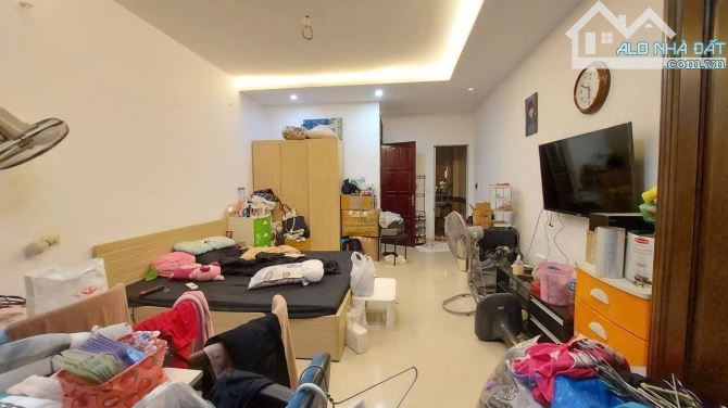 BÁN NHÀ LÊ DUẨN ĐỐNG ĐA 42m 4Tầng Mt 4.5. GIÁ 7.6 TỶ NGÕ THÔNG KINH DOANH. - 4