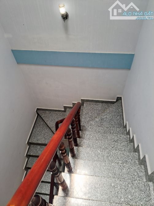 👉 BÁN NHÀ B TÂN ĐẸP GIÁ RẺ 3 TẦNG 67M² LÊ Đ CẨN HẺM XE HƠI  CHỈ NHỈNH 5ZÍT. - 4