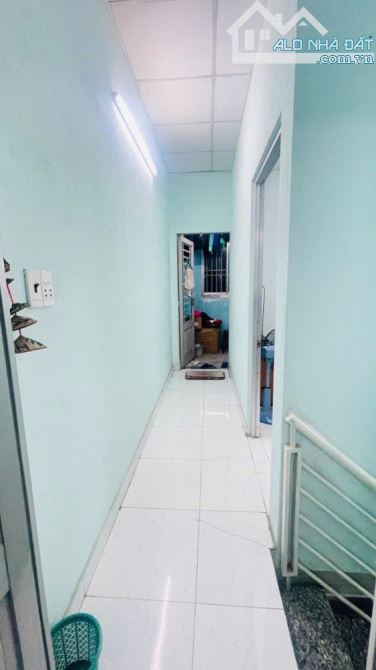 Nhà C4 đúc lửng 70m2 hẻm Nguyễn Văn Quá, sát Gò Vấp - 4