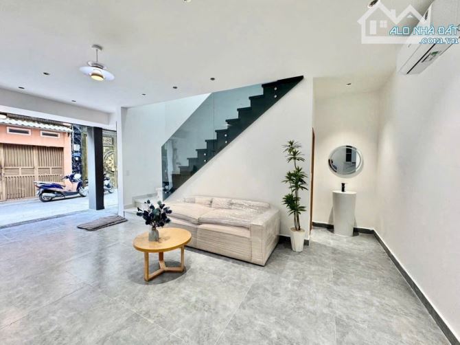 Nhỉnh 4 Tỷ-1/ Hẻm 5m Đường Dương Thị Mười-60m2 Ngang 5m Bề Thế Nở Hậu Tài Lộc-2 Tầng BTCT - 4