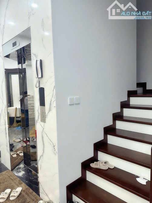 Bán nhà Láng Hạ, phân lô, ô tô tránh, gần phố, làm VP cực đẹp 100m2 x 4T x MT 7m 33 tỷ - 4