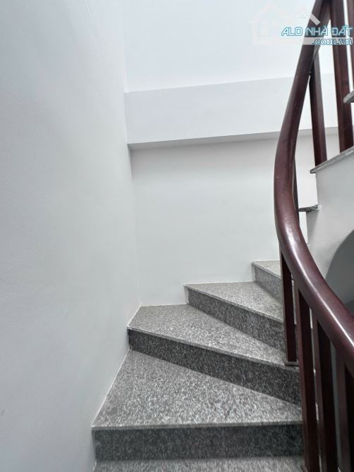 Nhà mới 5 tầng xã Tả Thanh Oai, Thanh Trì, gần ô tô, giá 5.2 tỷ - 4