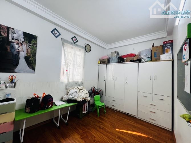 Diện tích rộng - giá rẻ, chỉ 150tr/m, bán nhà Minh Khai, ngõ thông - 2 thoáng trước sau.